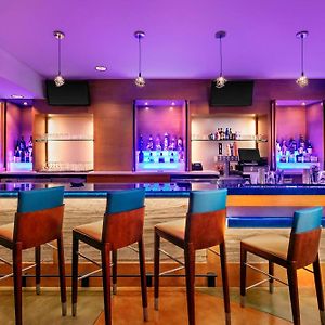 Towneplace Suites By Marriott San Diego Downtown